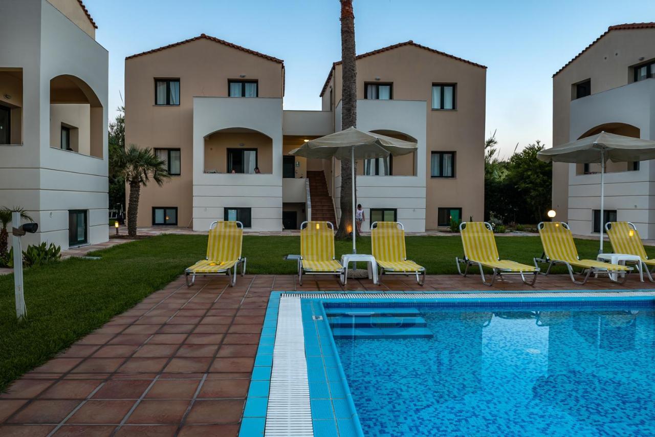 Gt Beach Maleme Extérieur photo